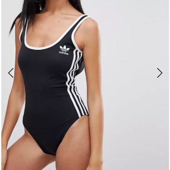 body adidas adicolor